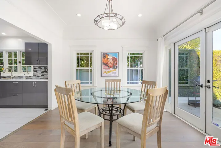 801 N Laurel Avenue, Los Angeles, California 90046