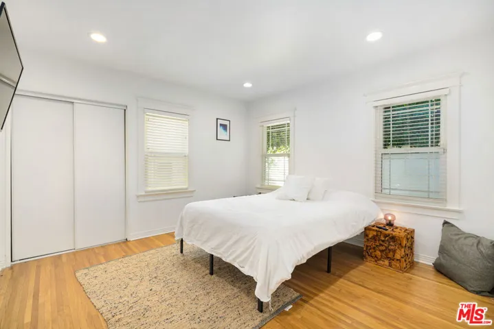 801 N Laurel Avenue, Los Angeles, California 90046