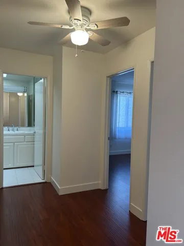 2452 Chelsea Place E, Santa Monica, California 90404