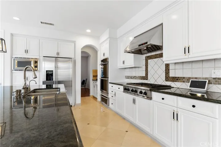 4116 Dakota, Moorpark, California 93021