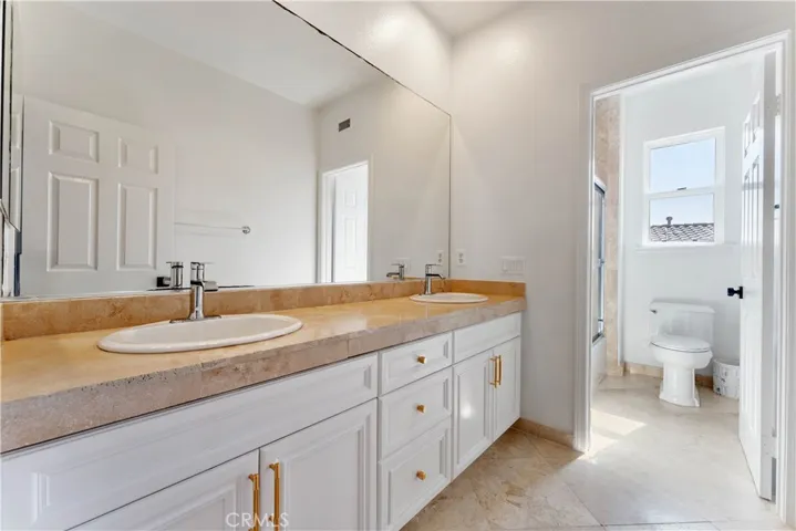 4116 Dakota, Moorpark, California 93021