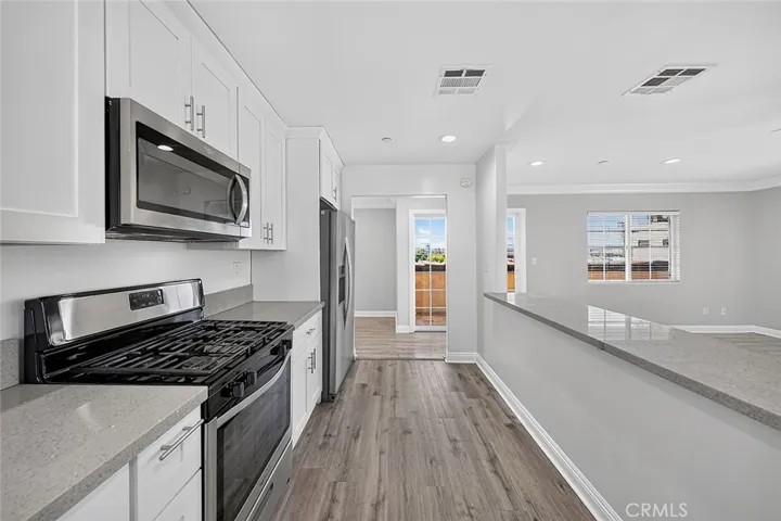 7923 Ledge Ave, Sun Valley, California 91352