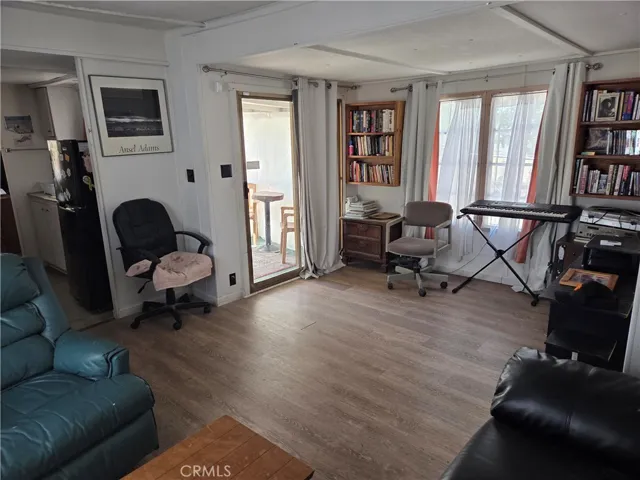3040 Lakeview Drive, Nice, California 95464