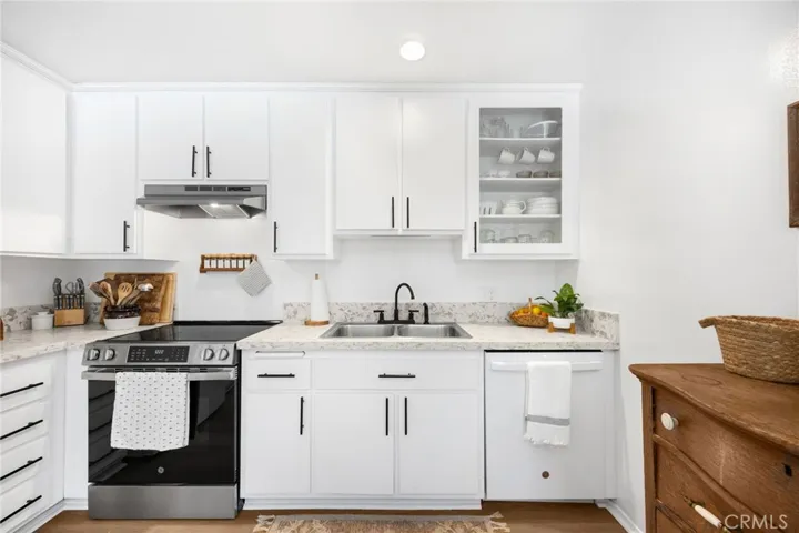 2148 Eveningside, West Covina, California 91792