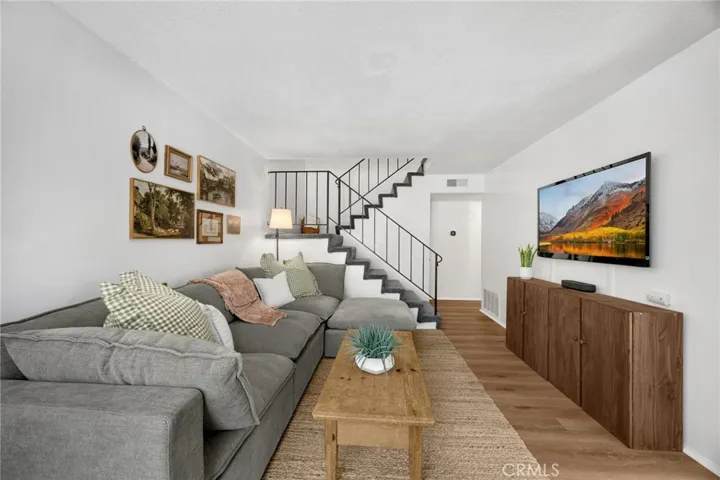 2148 Eveningside, West Covina, California 91792