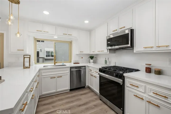 8 Summer Breeze, Irvine, California 92603