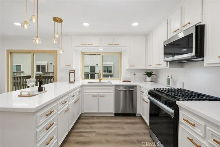 8 Summer Breeze, Irvine, California 92603
