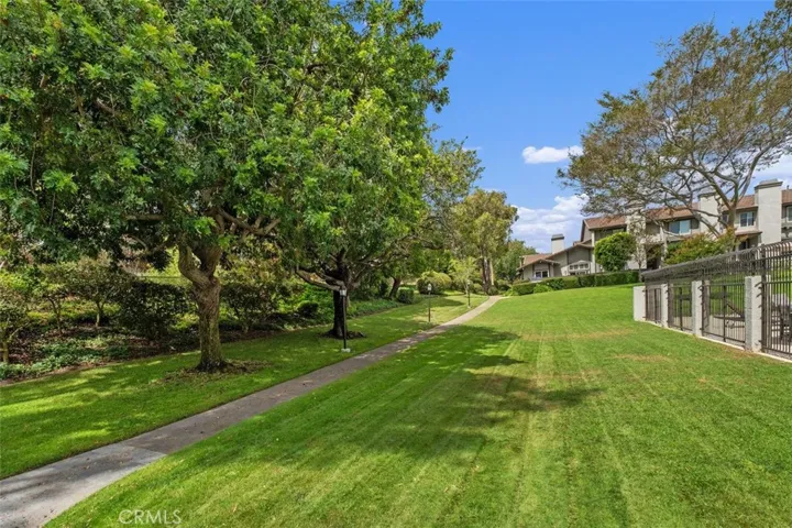 8 Summer Breeze, Irvine, California 92603