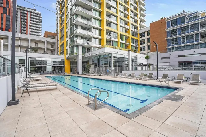 424 15th, San Diego, California 92101