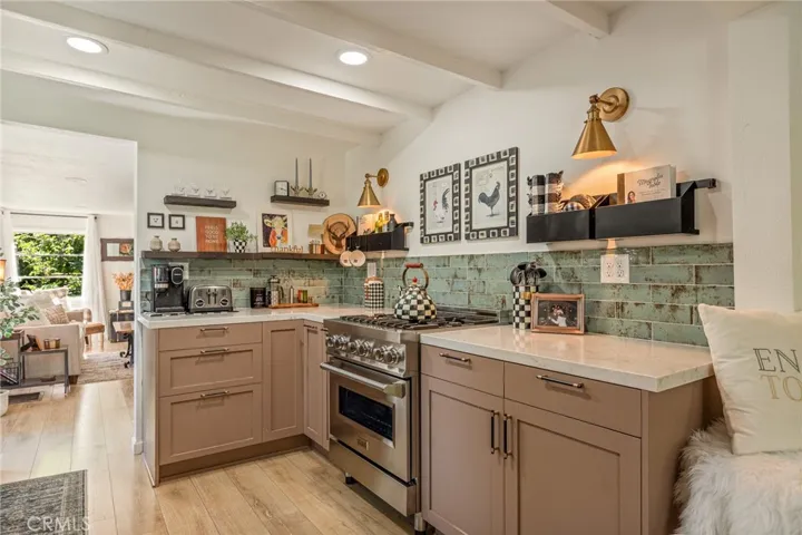 660 Spring Drive, Crestline, California 92325
