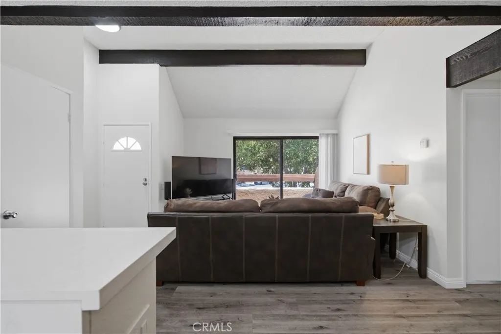 1500 West Edgehill Road 20, San Bernardino, California 92405 — photo 4