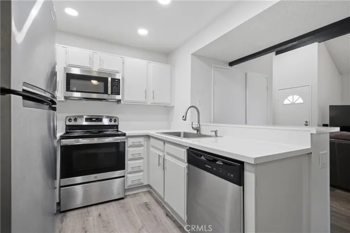 1500 West Edgehill Road 20, San Bernardino, California 92405
