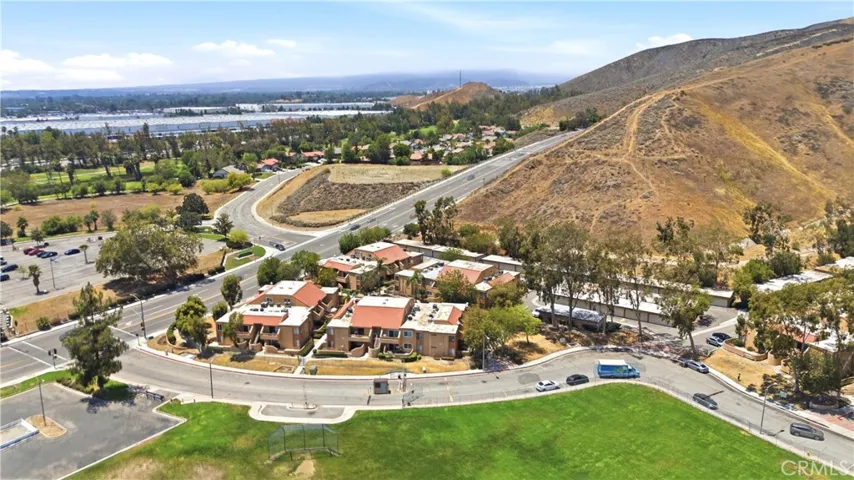 1500 West Edgehill Road 20, San Bernardino, California 92405