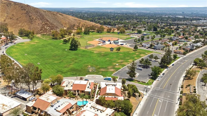 1500 West Edgehill Road 20, San Bernardino, California 92405