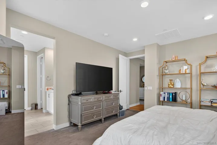 1733 Artemisia Ct, Carlsbad, California 92011