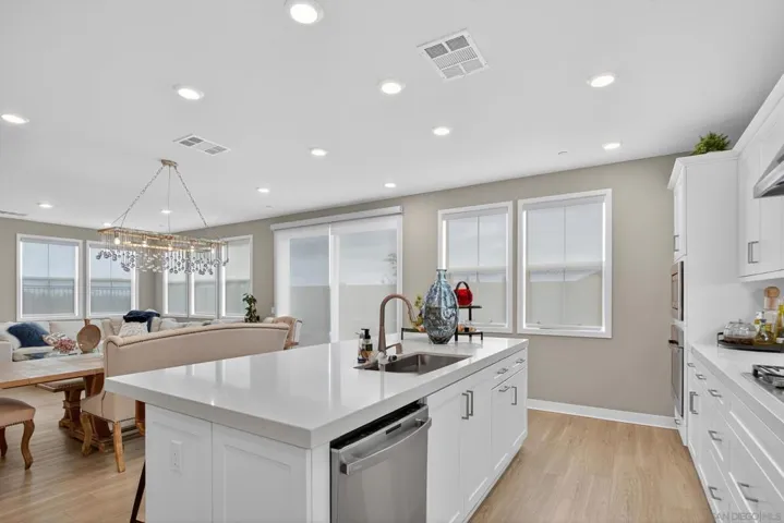 1733 Artemisia Ct, Carlsbad, California 92011
