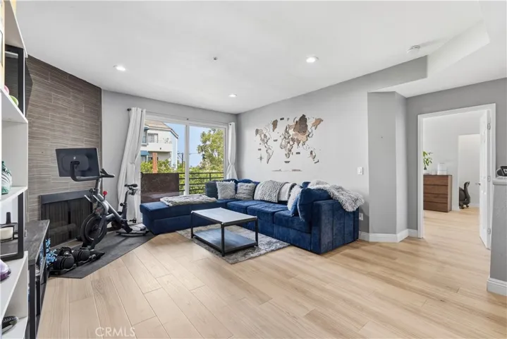 640 W 4th Street, Long Beach, California 90802