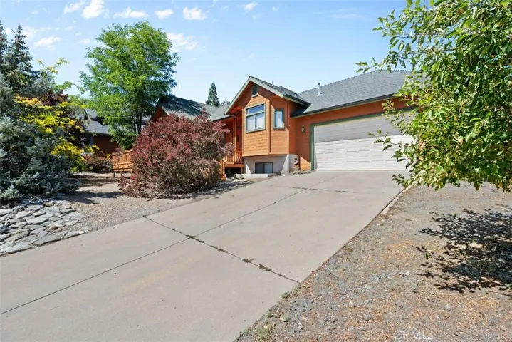 5394 Pacific Crest, Wrightwood, California 92397