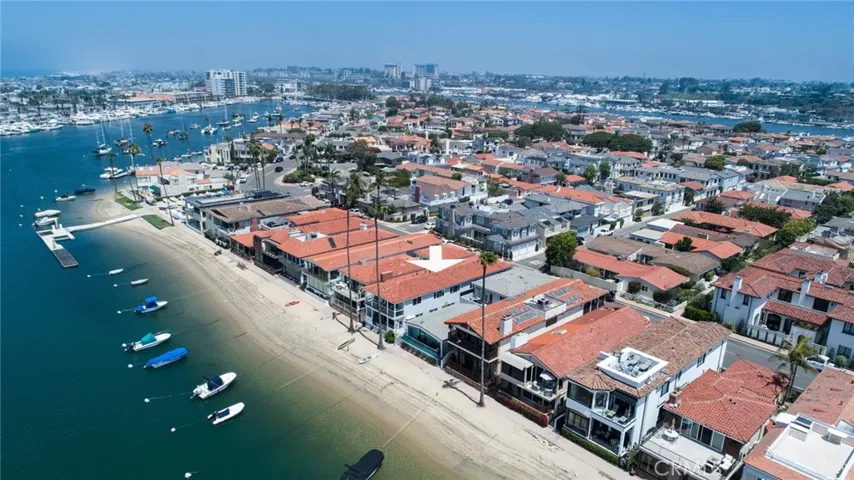 439 Via Lido Soud, Newport Beach, California 92663