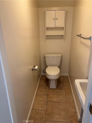 1/2 Bathroom Downstairs!