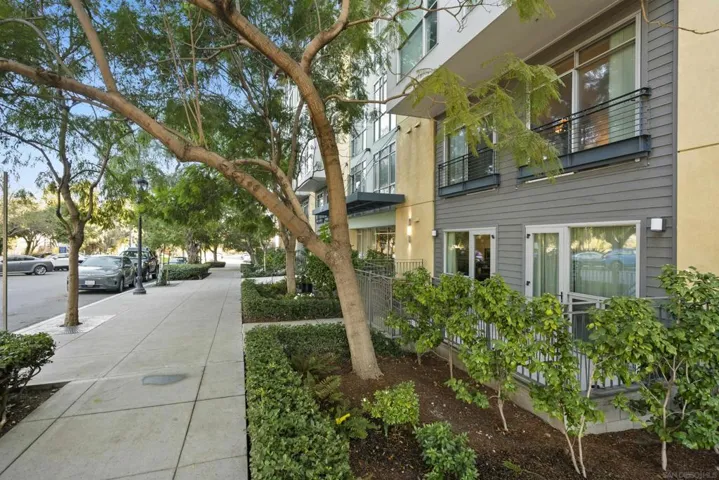 889 Date St. 116, San Diego, California 92101
