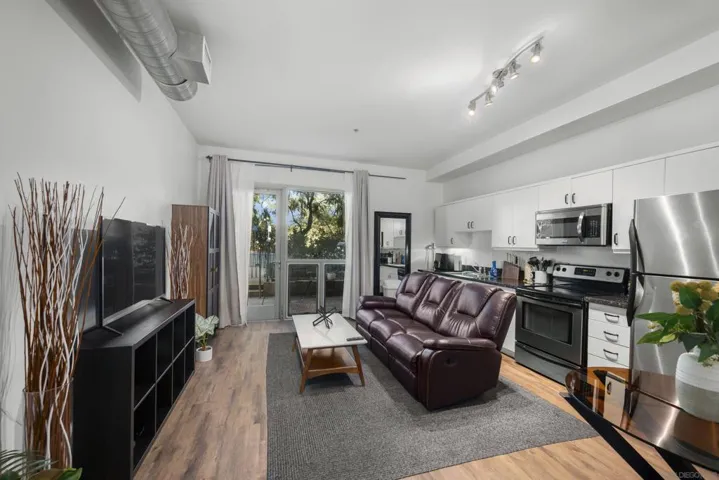 889 Date St. 116, San Diego, California 92101