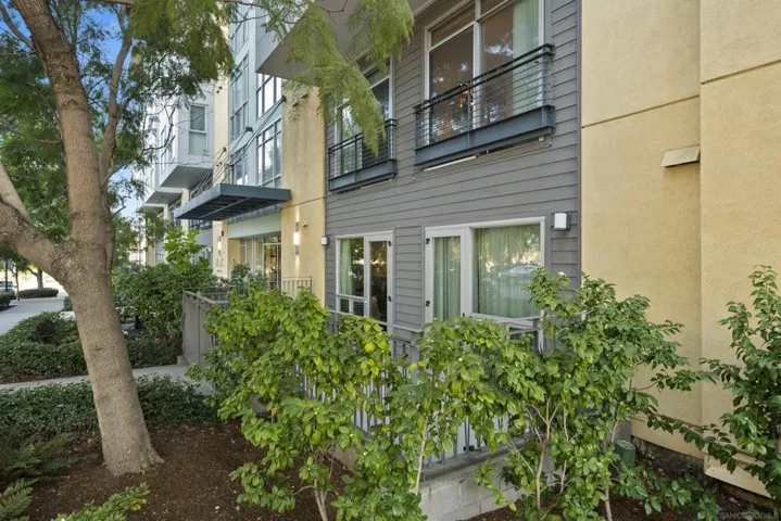 889 Date St. 116, San Diego, California 92101
