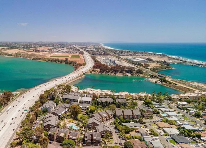 4016 Layang Layang Circle C, Carlsbad, California 92008