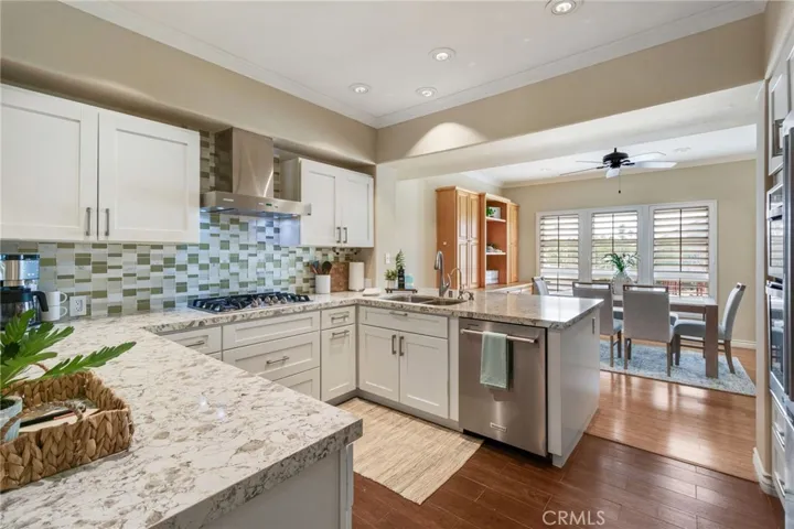 2600 213 Newport, Newport Beach, California 92663