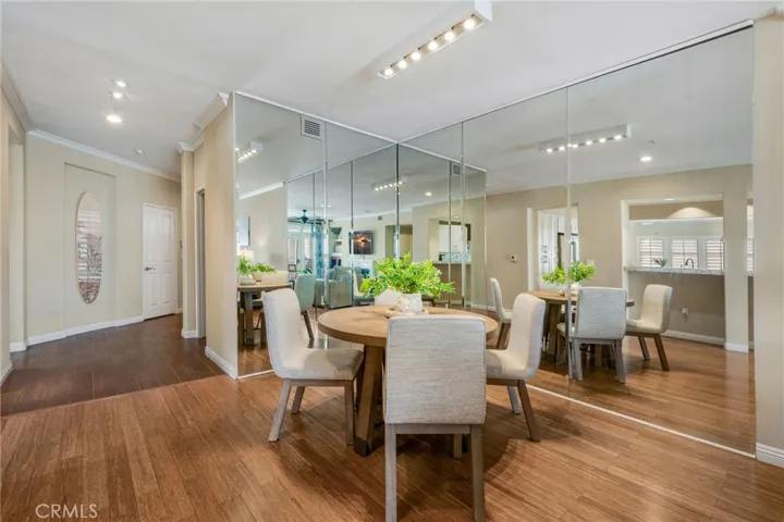 2600 213 Newport, Newport Beach, California 92663