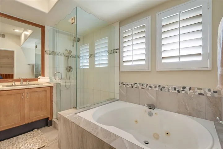 2600 213 Newport, Newport Beach, California 92663