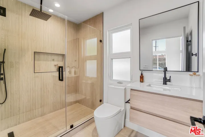 11959 W Juniette Street, Culver City, California 90230