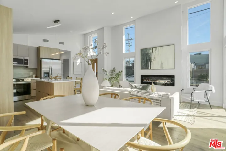 11959 W Juniette Street, Culver City, California 90230