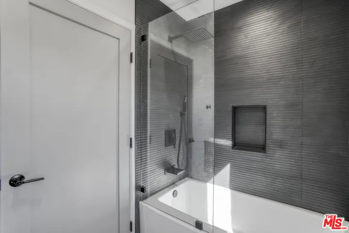 11959 W Juniette Street, Culver City, California 90230