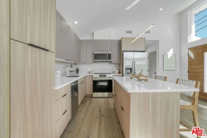 11959 W Juniette Street, Culver City, California 90230