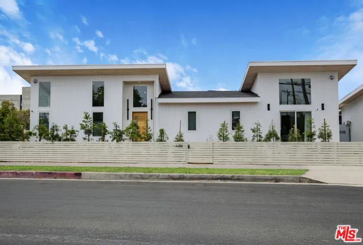 11959 W Juniette Street, Culver City, California 90230