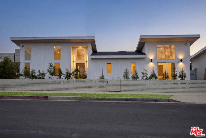 11959 W Juniette Street, Culver City, California 90230