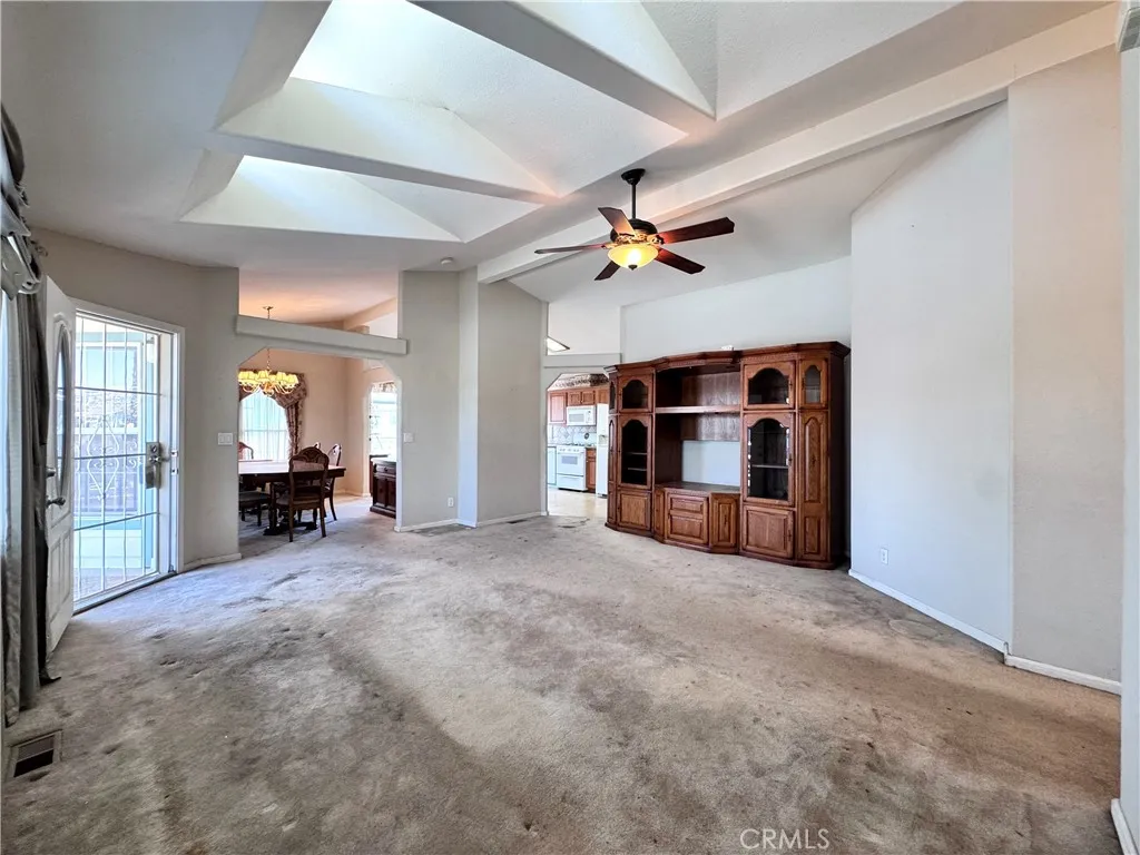 20401 Soledad Canyon Road 806, Canyon Country, California 91351 — photo 4