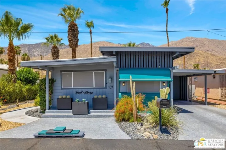 107 Caravan Street, Palm Springs, California 92264