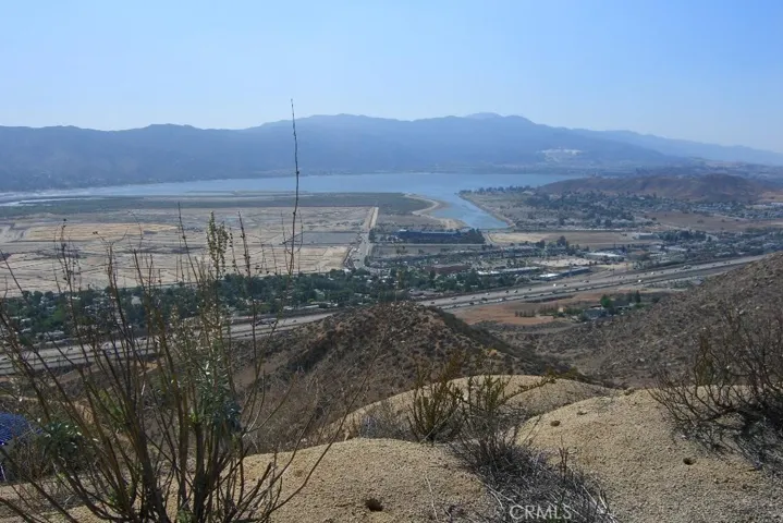 :ake-valley view