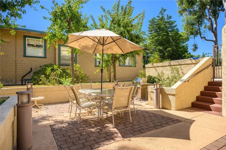 236 N Louise Street 109, Glendale, California 91206