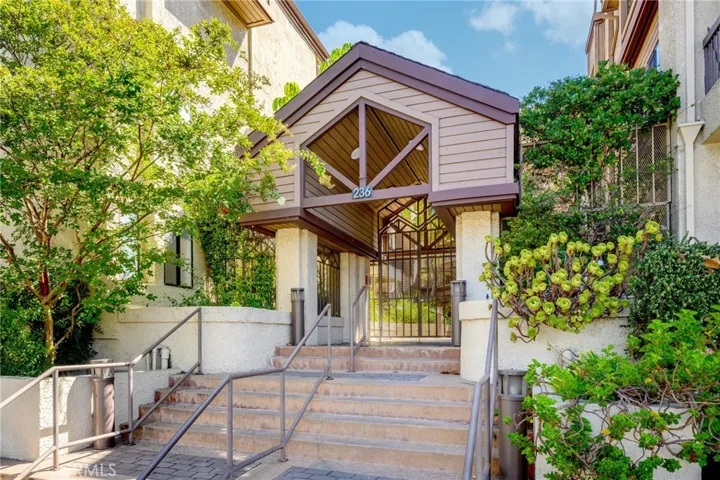 236 N Louise Street 109, Glendale, California 91206