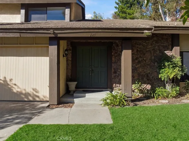 780 S Carriage Circle, Anaheim, California 92807