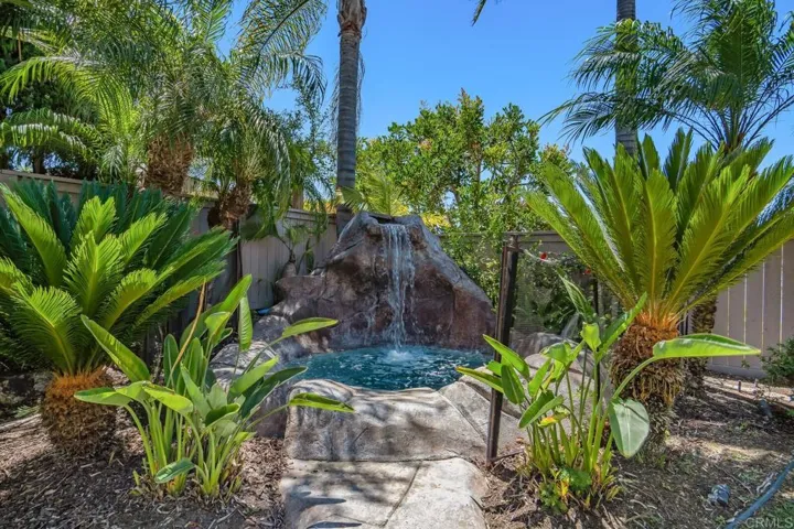 1157 Alexandra Lane, Encinitas, California 92024