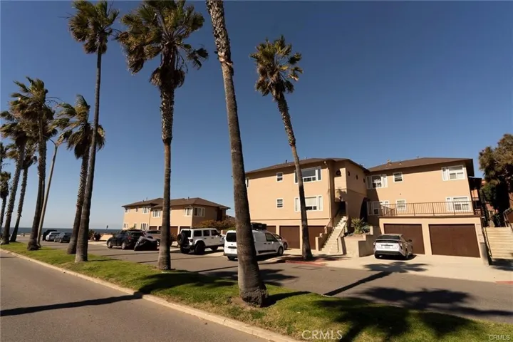 103 Vista Del Mar 5, Redondo Beach, California 90277