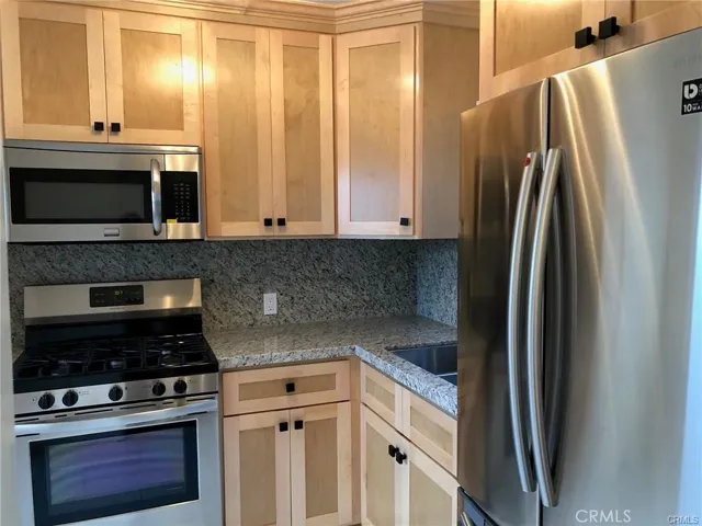 103 Vista Del Mar 5, Redondo Beach, California 90277