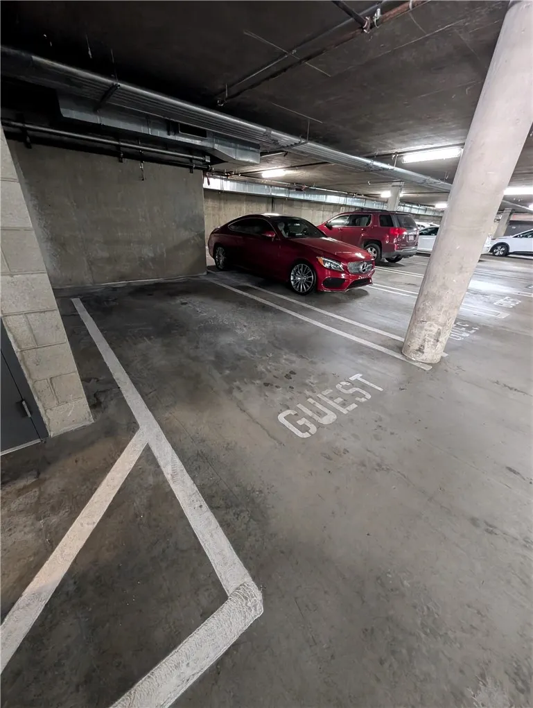Guest parking is on P1