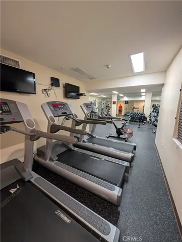 3740 Santa Rosalia, Los Angeles, California 90008