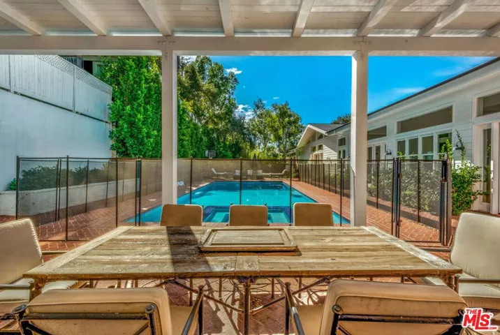 9669 Oak Pass Road, Beverly Hills, California 90210