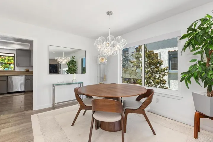 2326 La Costa Avenue A, Carlsbad, California 92009